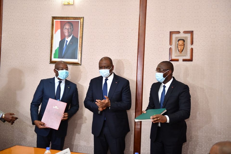 18/06/20  Cte dIvoire / Caoutchouc Naturel : Accords de signature entre lEtat et les industriels pour la transformation de 400 000 Tonnes